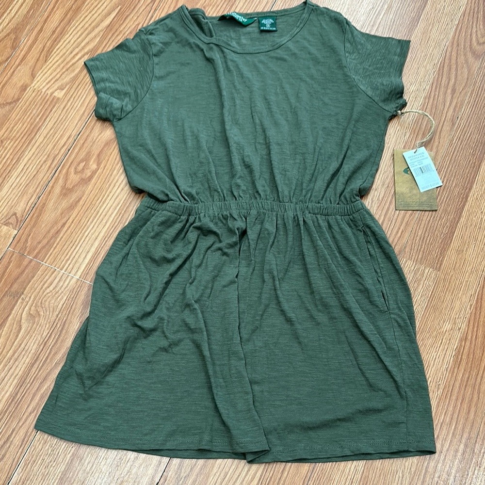 Green Short Sleeve Dress